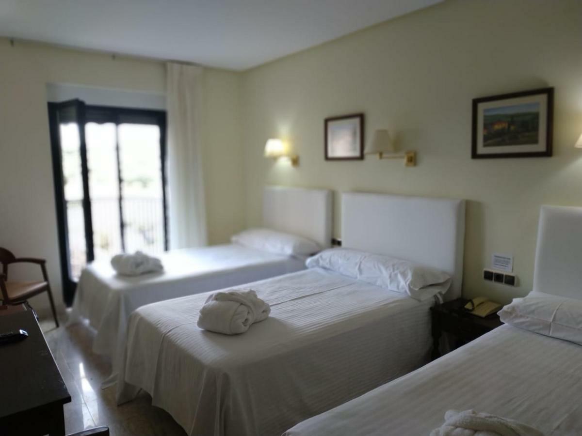 Balneario De Ledesma Hotel Vega de Tirados Ngoại thất bức ảnh